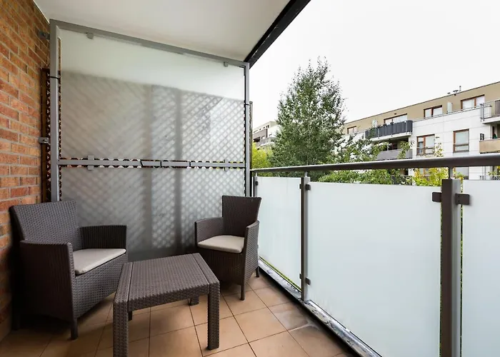 Prestige Verdant By Bookinghost